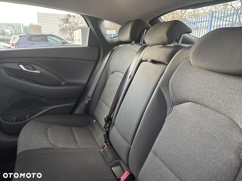 Hyundai i30 1.5 T-GDI 48V Smart DCT - 13