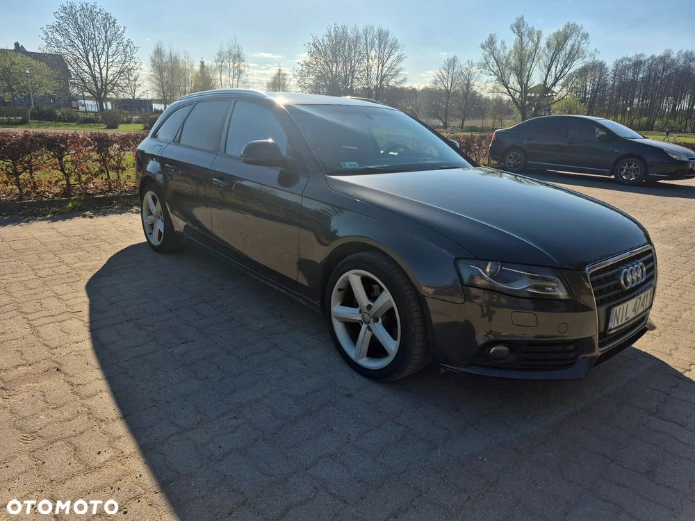Audi A4 Avant 2.0 TDI DPF clean diesel Ambition - 9