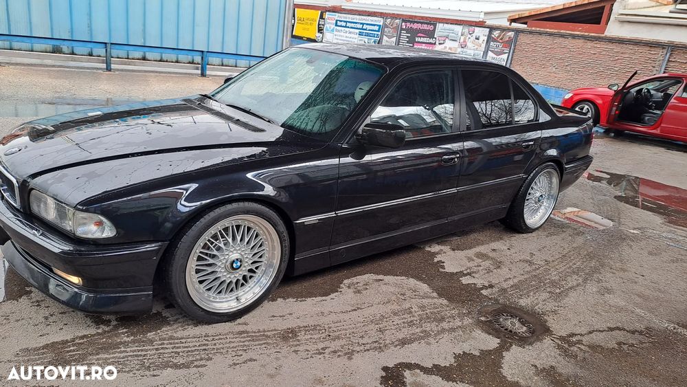 BMW Seria 7 - 7