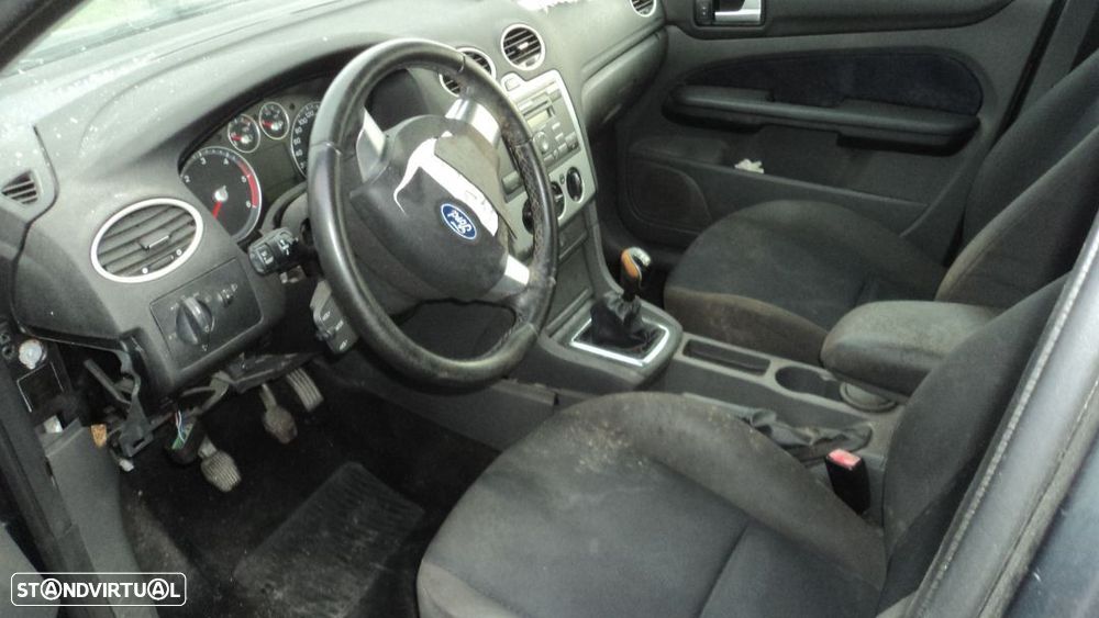 Ford Focus 1.6 TDCi Station 2007 - Para Peças - 4