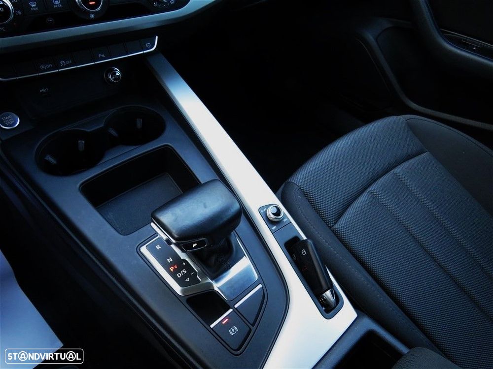 Audi A4 Avant 35 TDI Fleet Edition S tronic - 10