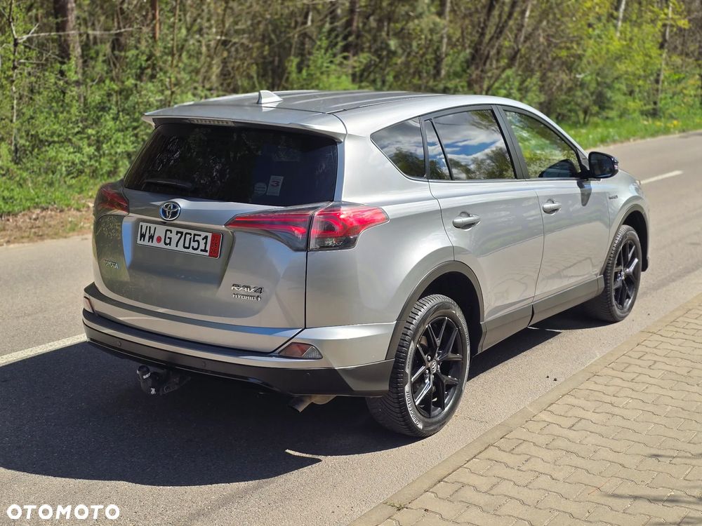 Toyota RAV4 - 16
