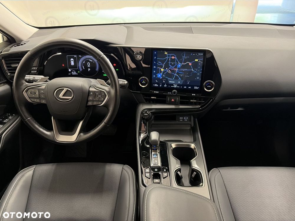 Lexus NX - 3