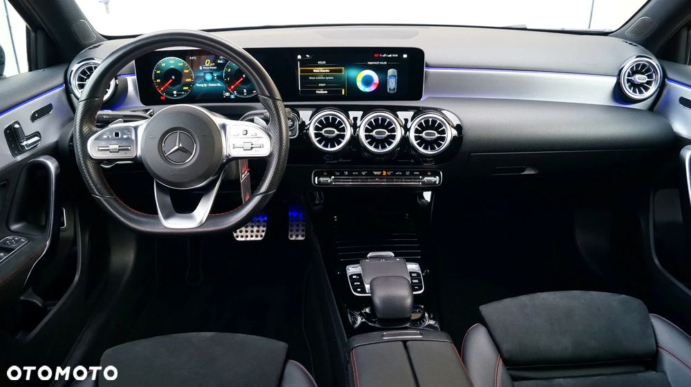 Mercedes-Benz Klasa A 250 4Matic 7G-DCT AMG Line - 18