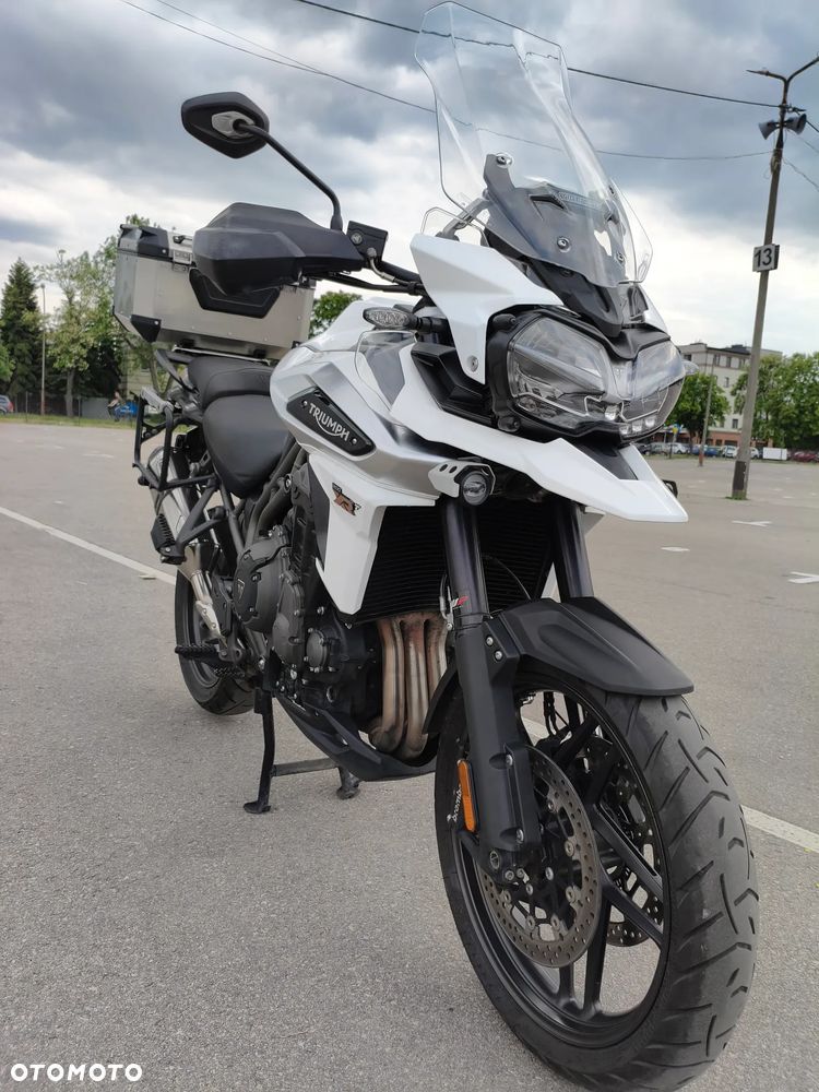 Triumph Tiger - 24
