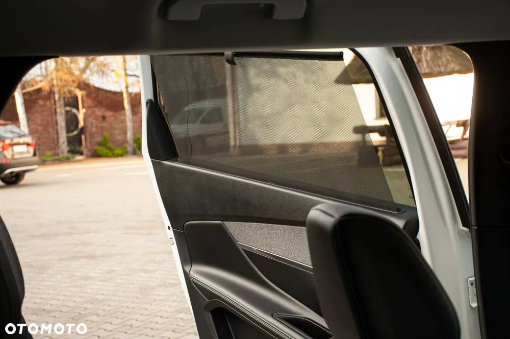 Peugeot 5008 2.0 BlueHDI GT S&S EAT8 - 26