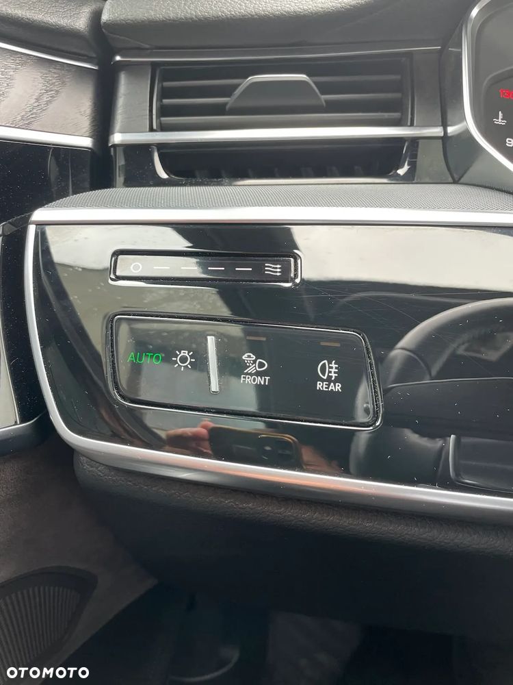 Audi A8 L 55 TFSI quattro tiptronic - 30