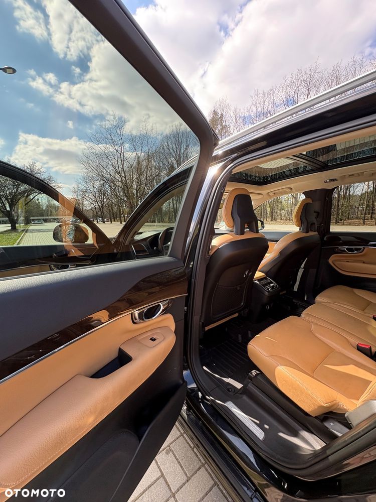 Volvo XC 90 T6 AWD Geartronic RDesign - 29