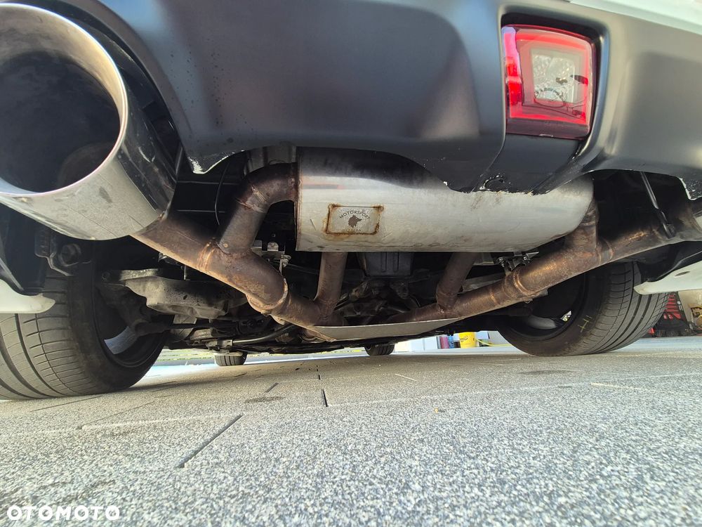Nissan 370 Z 3.7 V6 Black Edition - 40