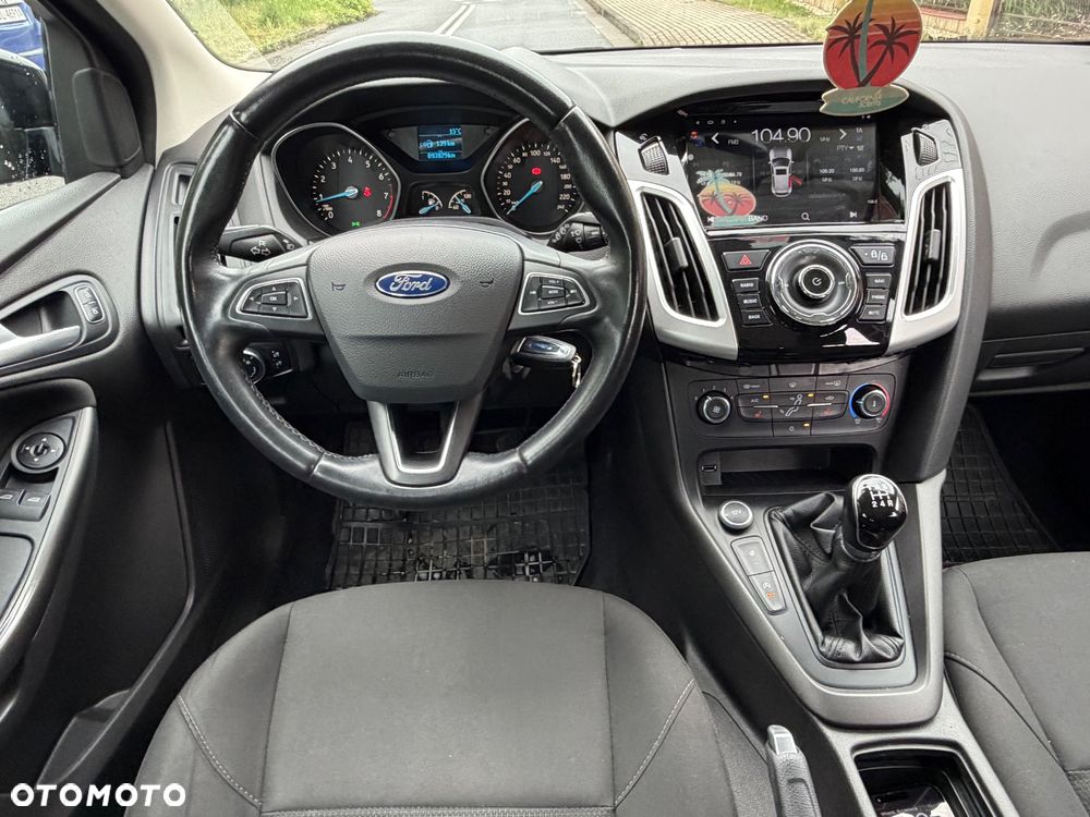 Ford Focus 1.0 EcoBoost 99g Trend - 12