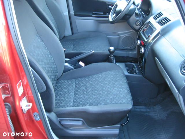 Suzuki SX4 1.6 Premium 2012 - 23