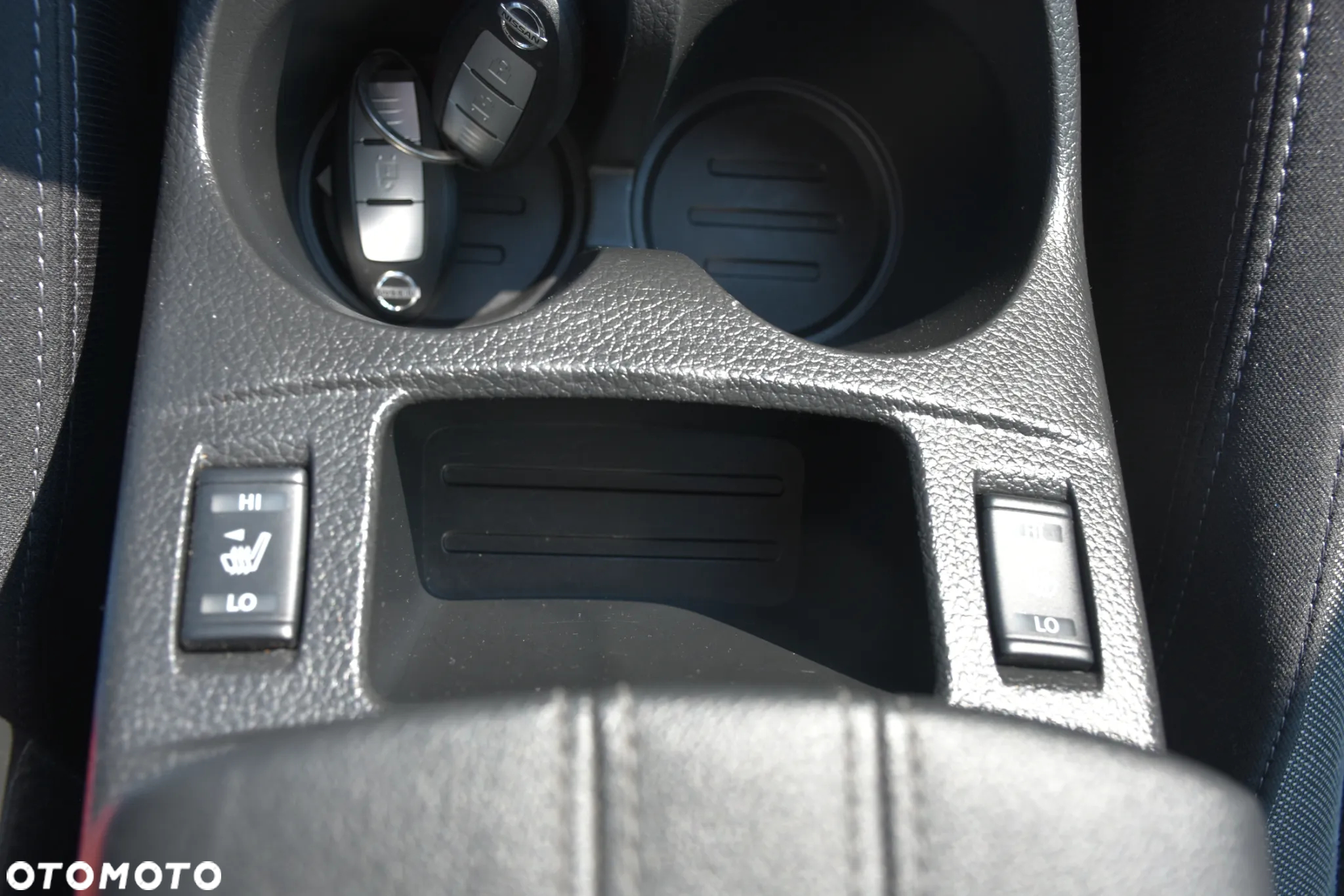 Nissan Qashqai 1.3 DIG-T N-Connecta - 17