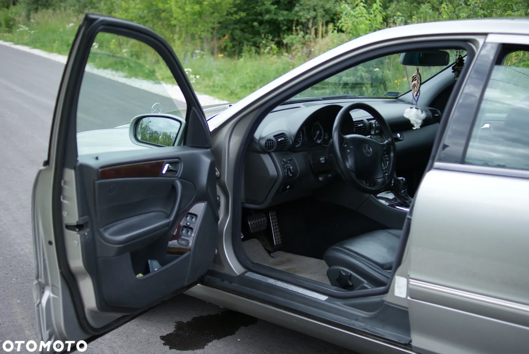 Mercedes-Benz Klasa C 240 T 4Matic Elegance - 13