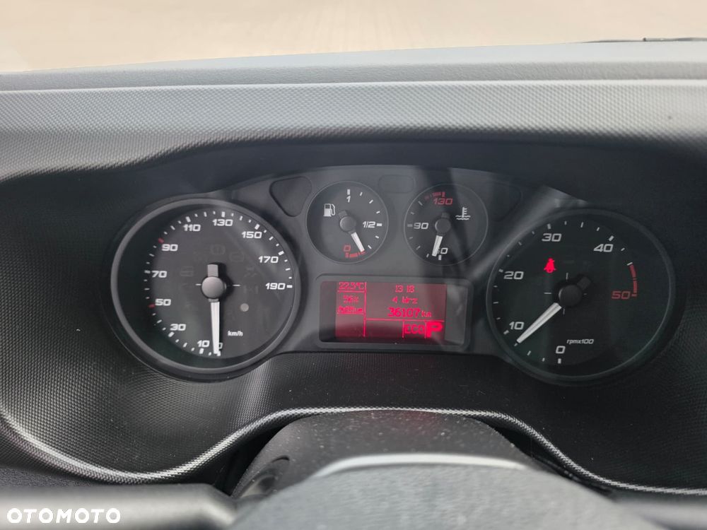 Iveco 35C16 Automat Kontener z Winda 8EP Silnik 3L Bliźniaki 2300 Wysoki !!! - 22