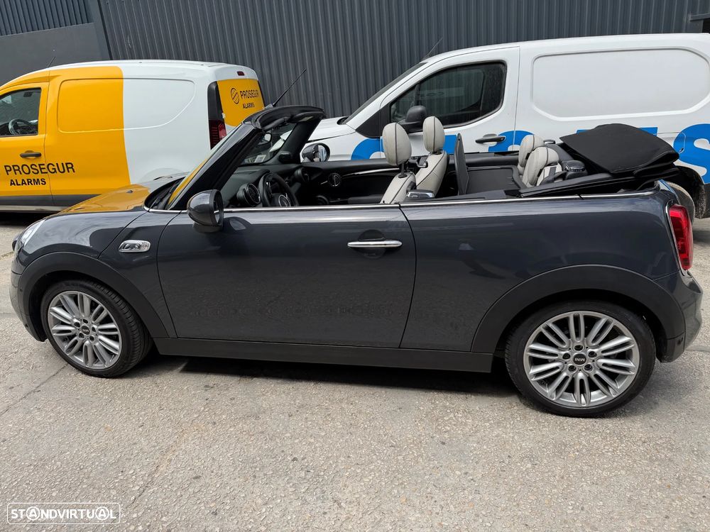 MINI Cabrio Cooper S Auto Desportiva - 2