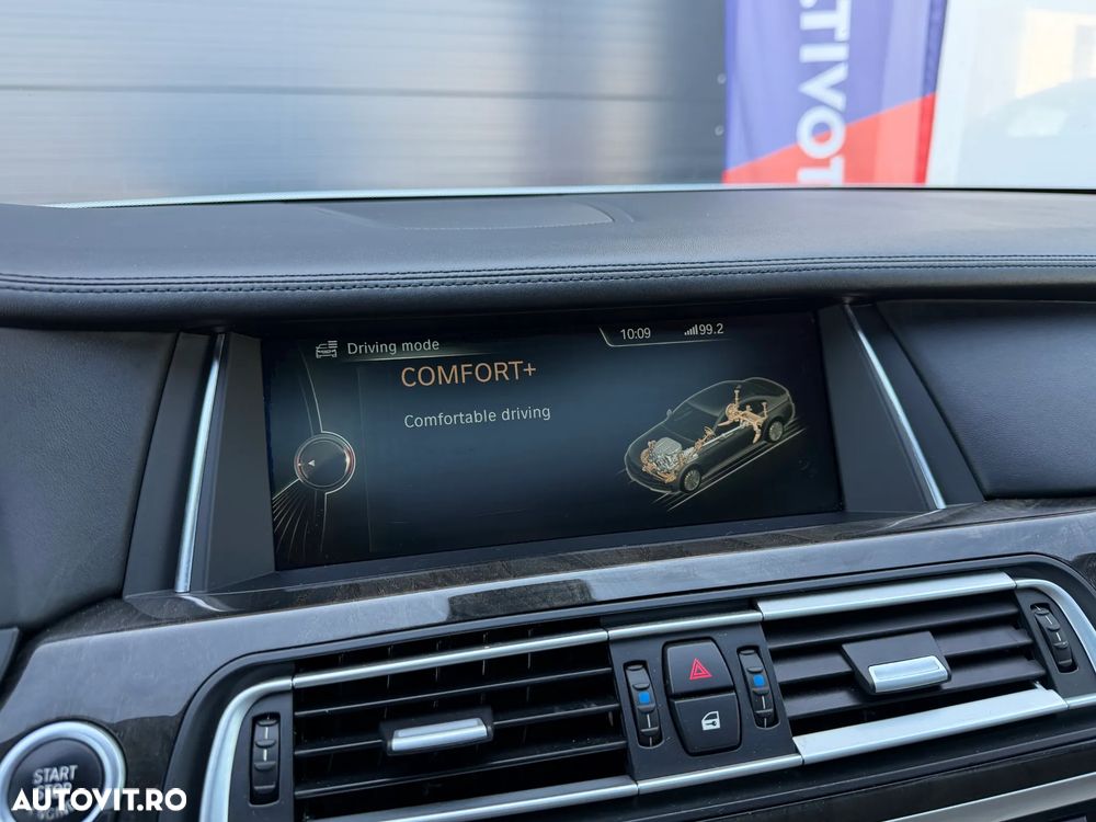 BMW Seria 7 730d xDrive Edition Exclusive - 28