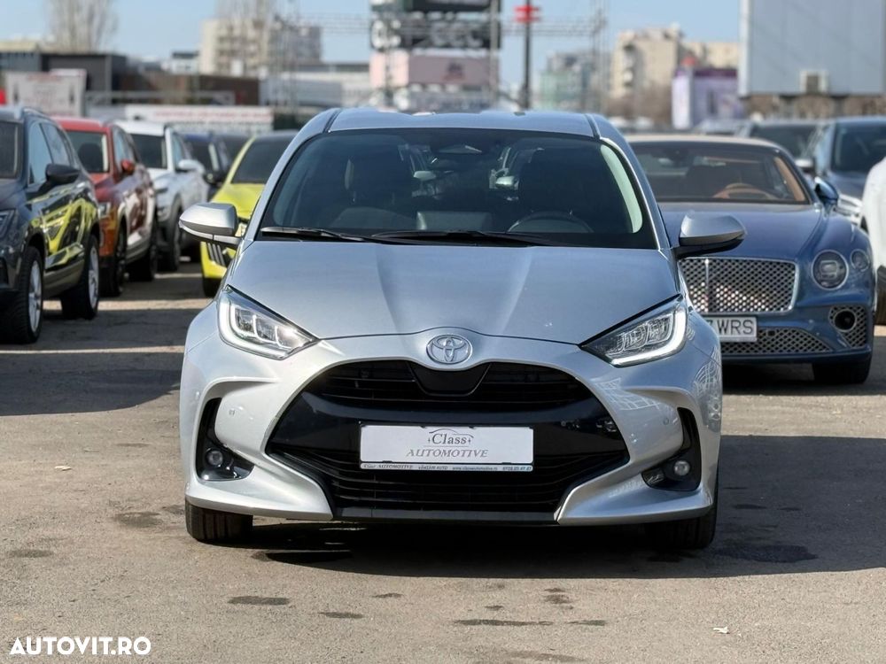 Toyota Yaris - 2