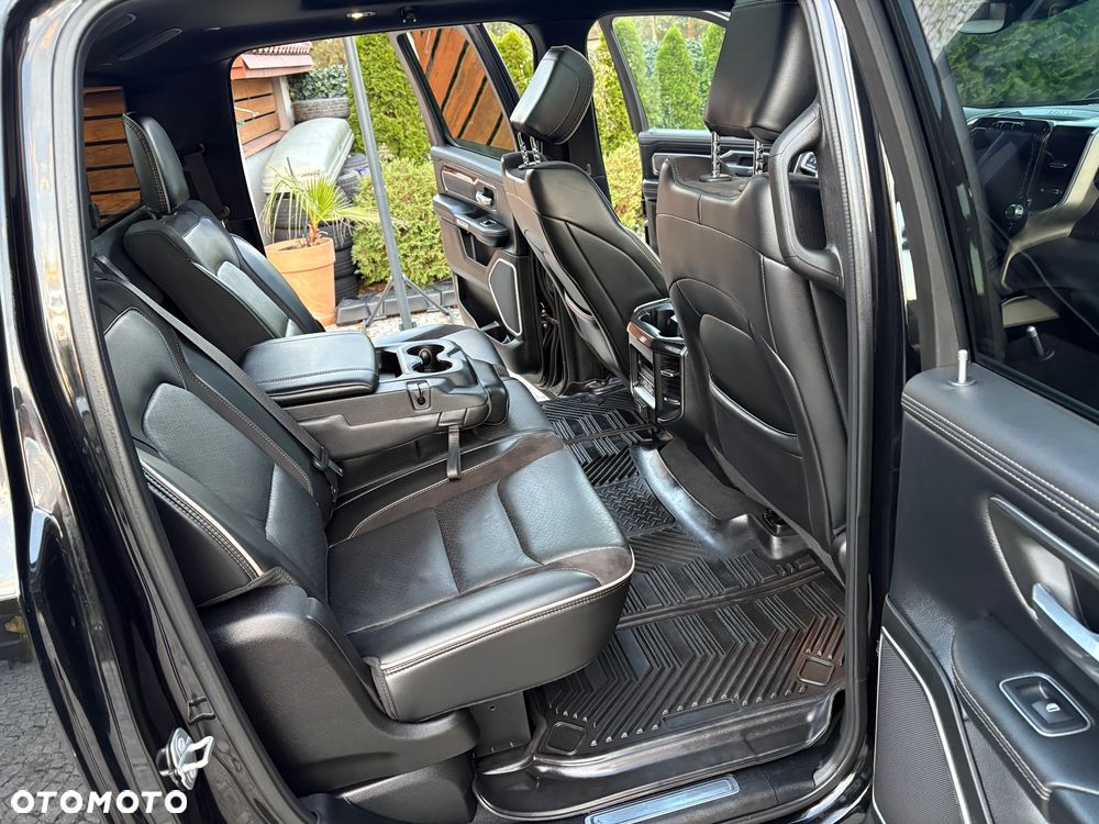 Dodge RAM 1500 5.7 4x4 - 23