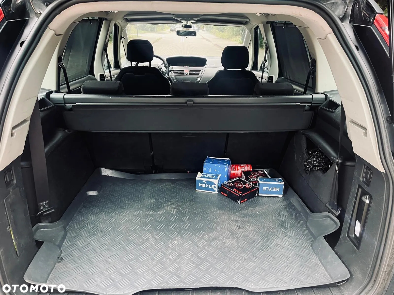 Citroën C4 Picasso 1.6 HDi FAP 7-Sitzer ESG6 Exclusive - 12