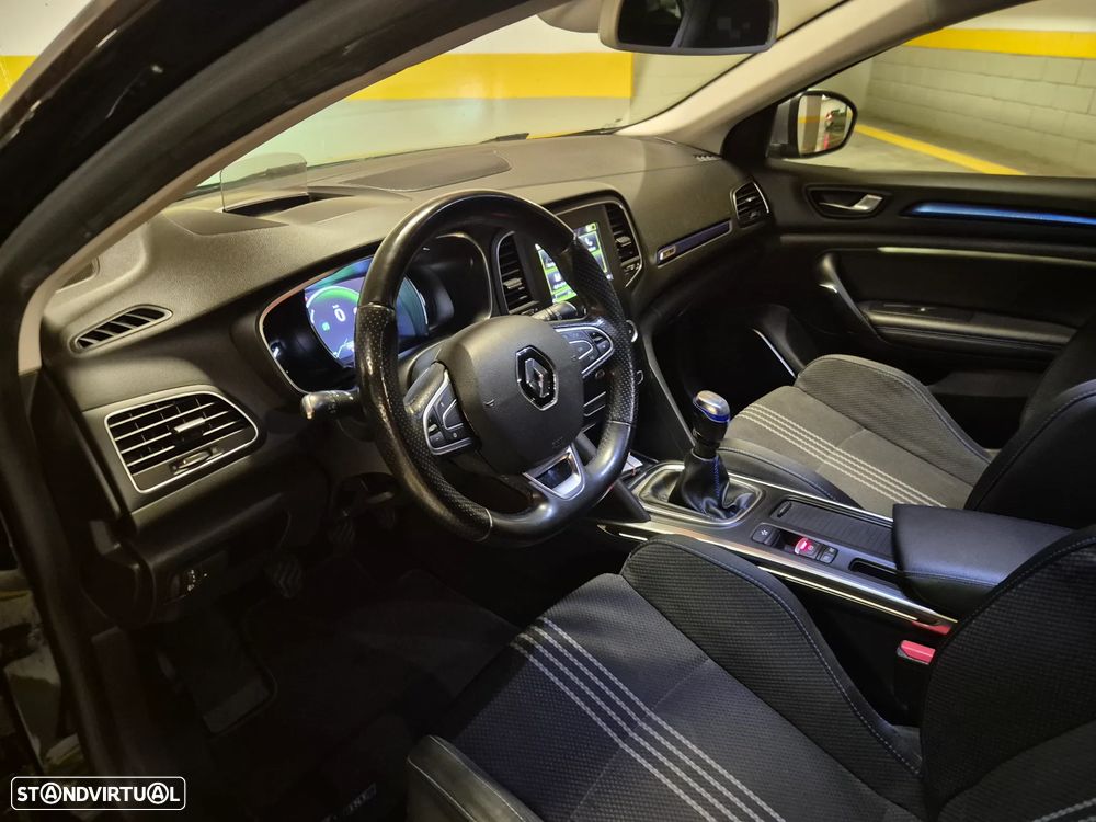 Renault Mégane Sport Tourer 1.5 dCi GT Line - 24