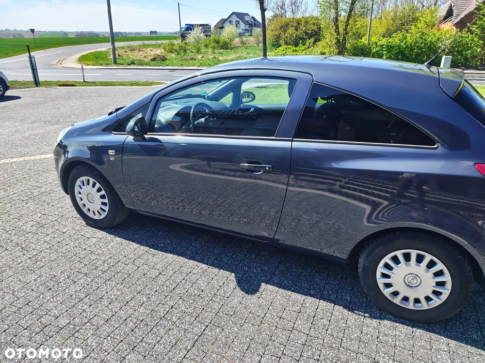 Opel Corsa 1.4 16V - 4