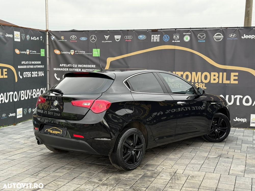 Alfa Romeo Giulia - 3