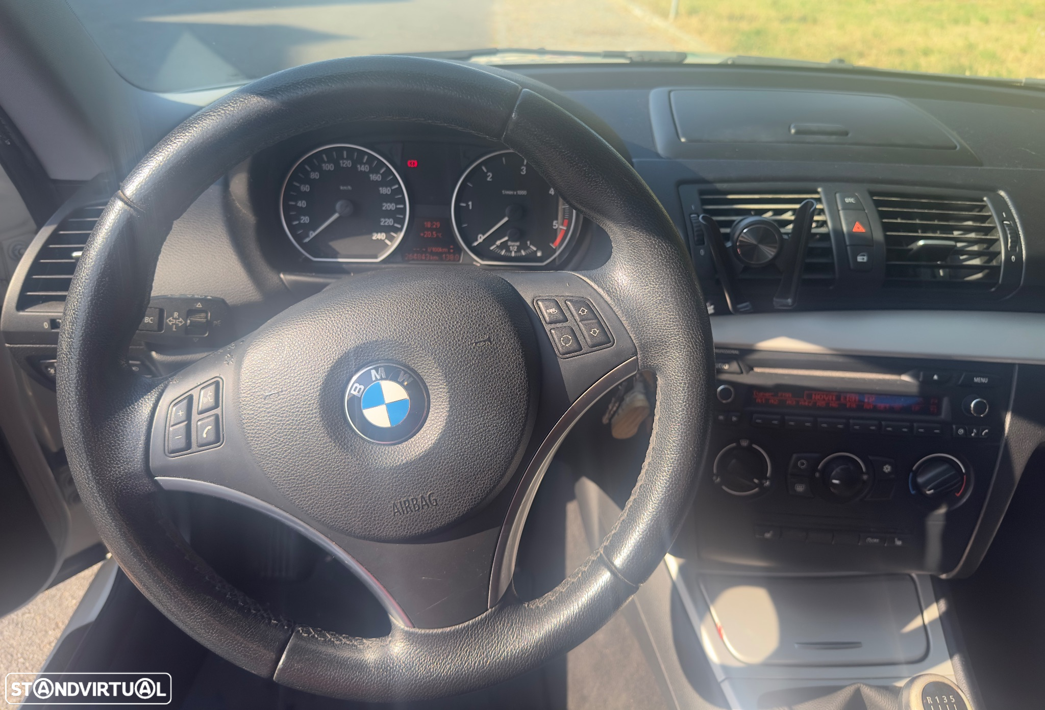 BMW 118 d Coupe - 12