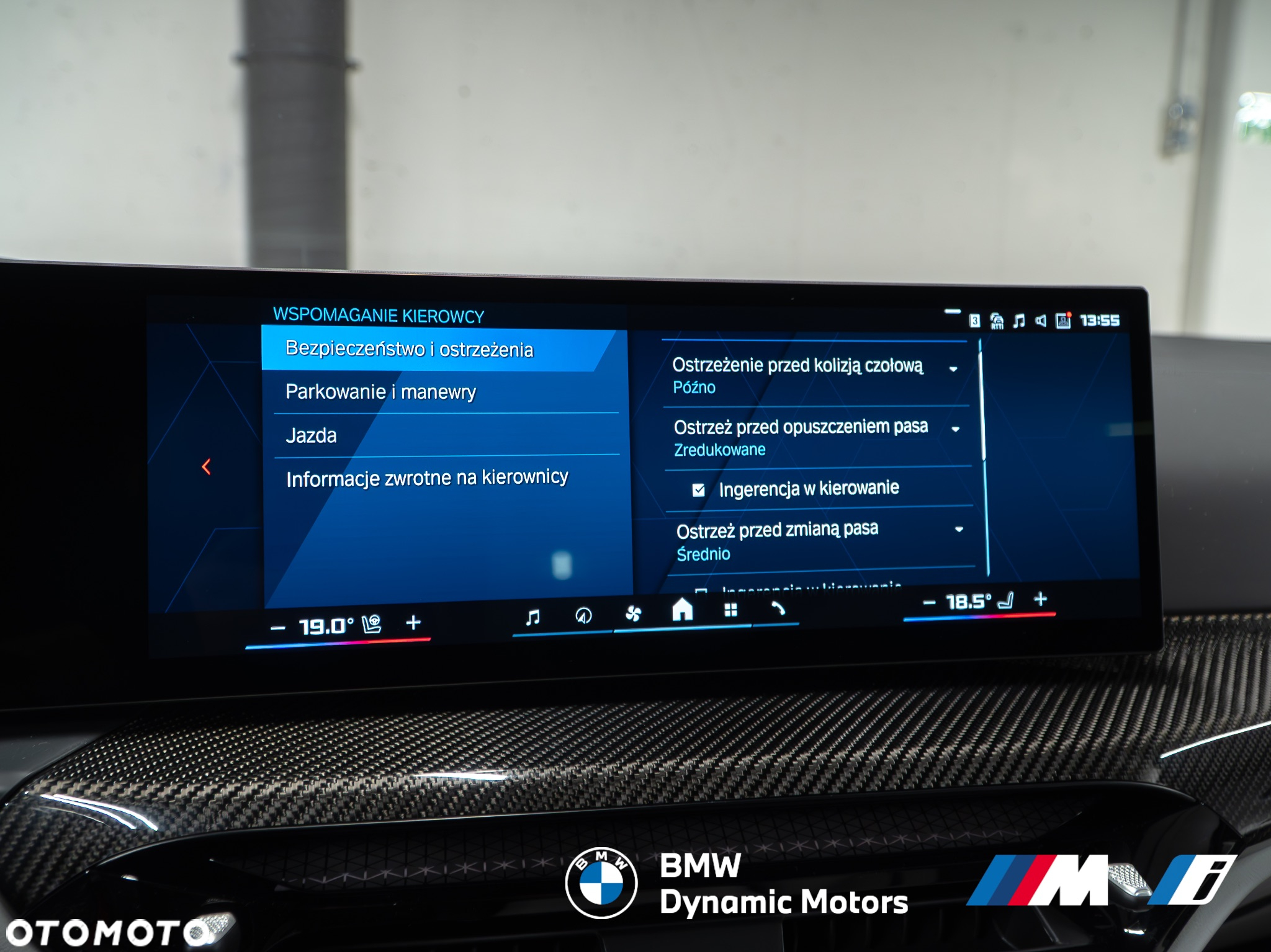BMW M3 Competition Touring M xDrive - 39