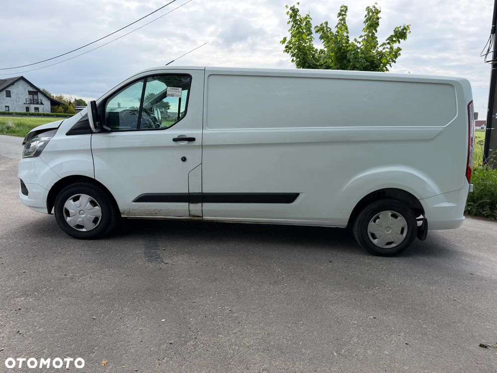 Ford Transit Custom - 12