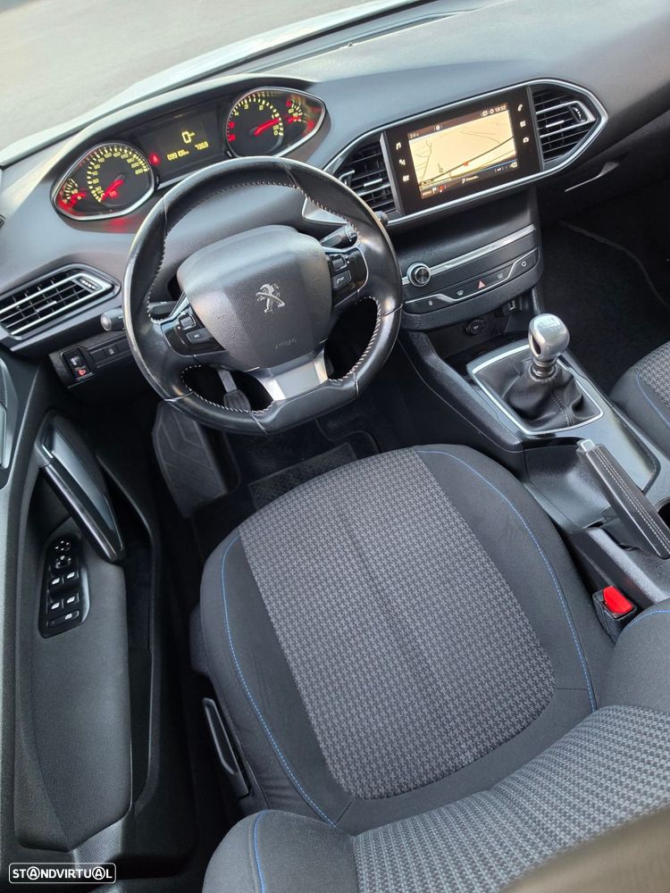 Peugeot 308 SW 1.5 BlueHDi Style - 40