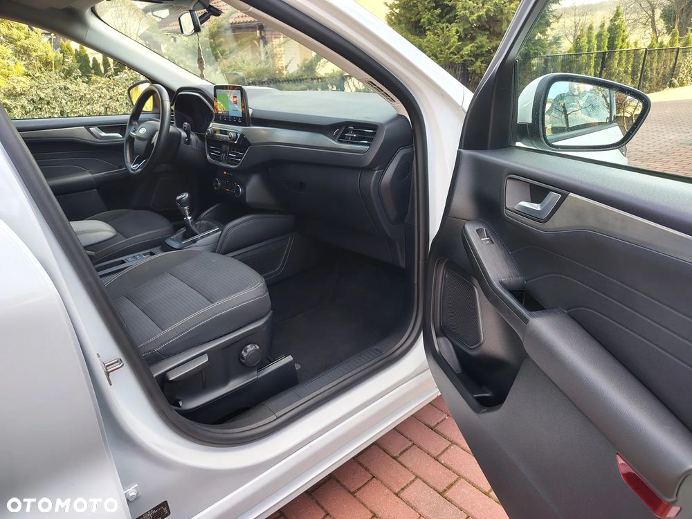 Ford Kuga 1.5 EcoBoost TITANIUM X - 23