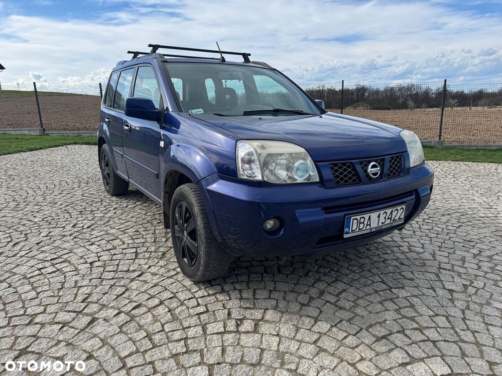 Nissan X-Trail 2.2 dCi 4x4 Elegance - 1