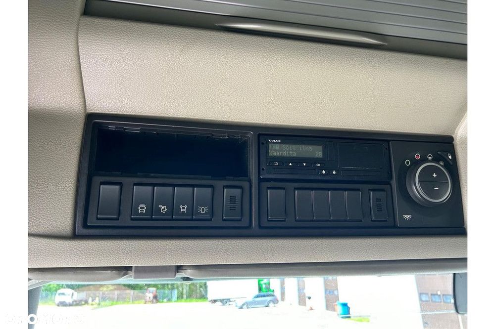 Volvo FM330 4X2 EURO6 + VEB - 17