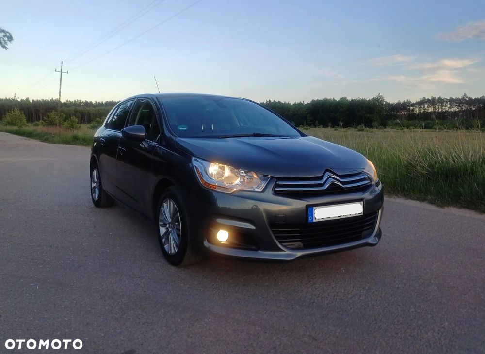 Citroën C4 VTi 120 Exclusive - 3