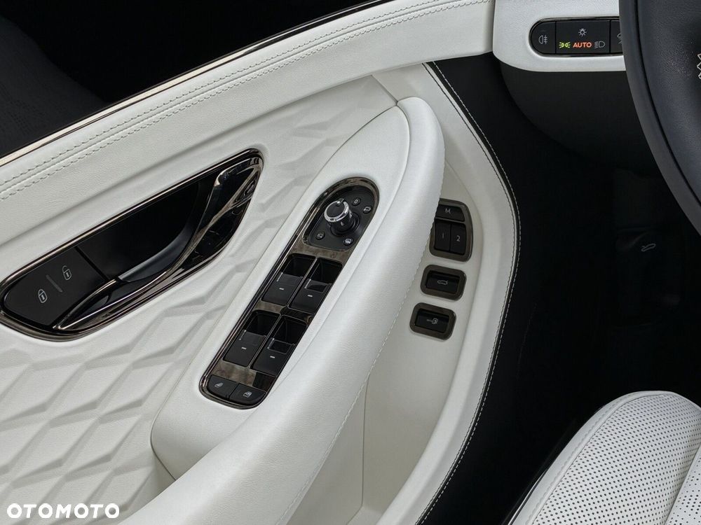 Bentley Continental GT - 17