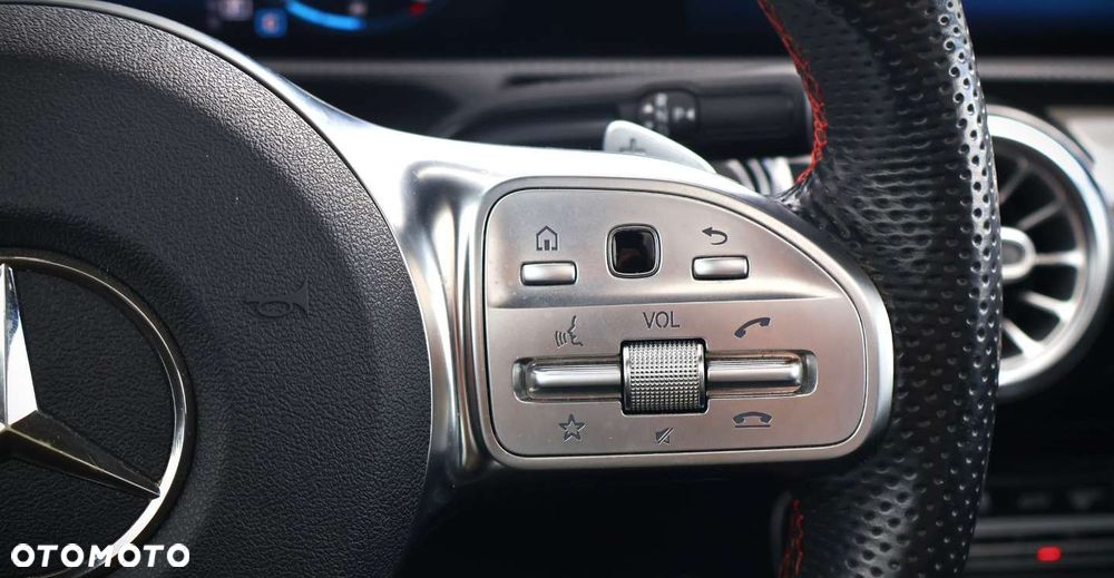 Mercedes-Benz CLA - 22