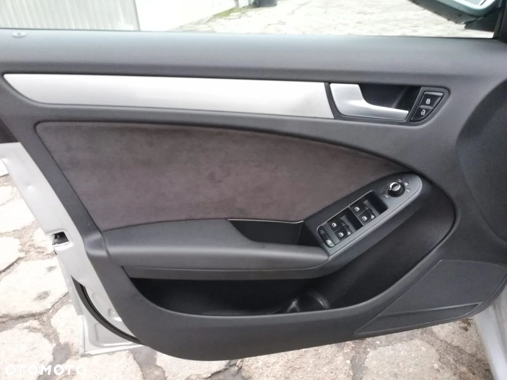 Audi A4 Avant 2.0 TDI DPF S line Sportpaket - 12