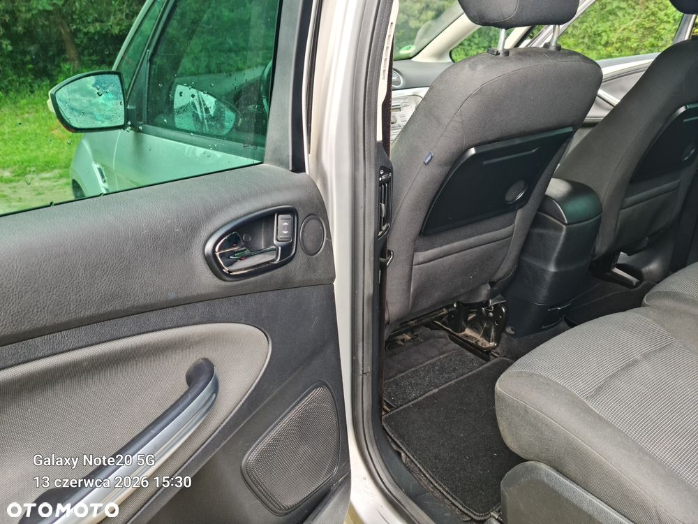 Ford S-Max - 27