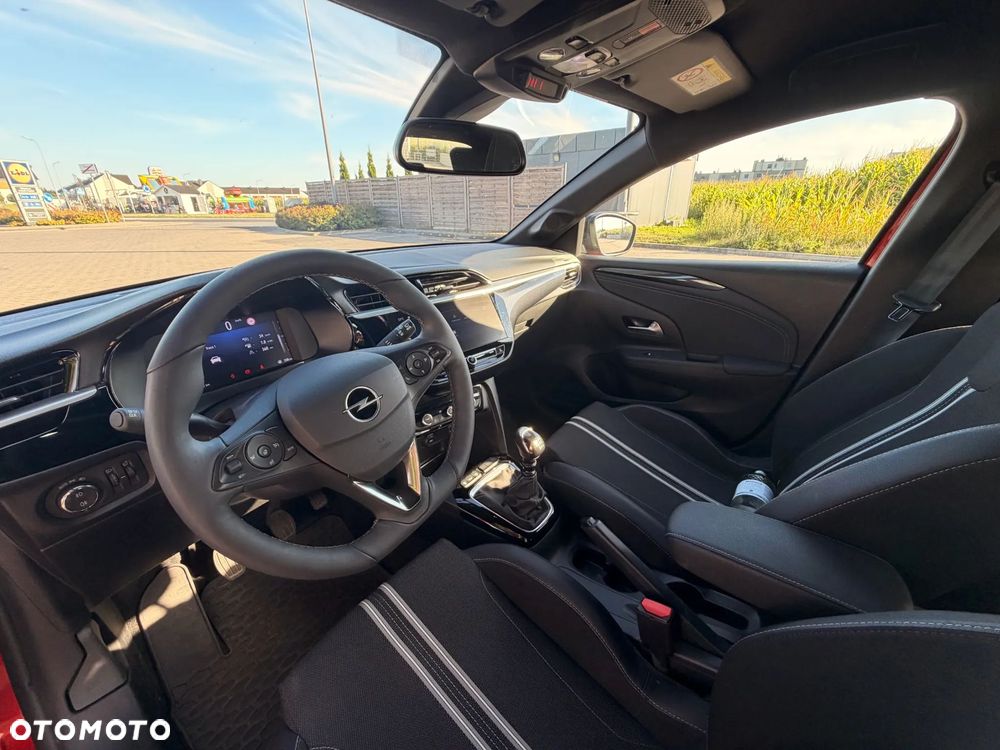 Opel Corsa 1.2 GS S&S - 19