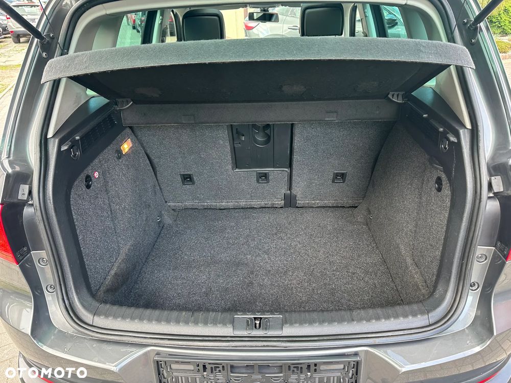 Volkswagen Tiguan - 13