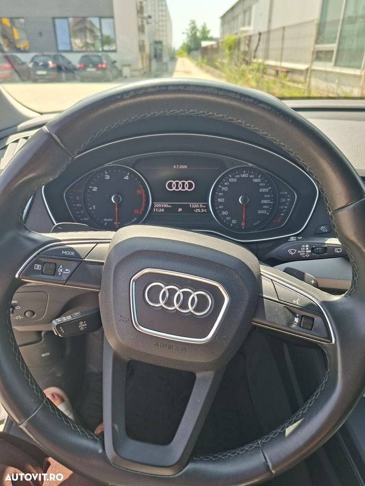 Audi Q5 40 TDI quattro S tronic MHEV Advanced - 9
