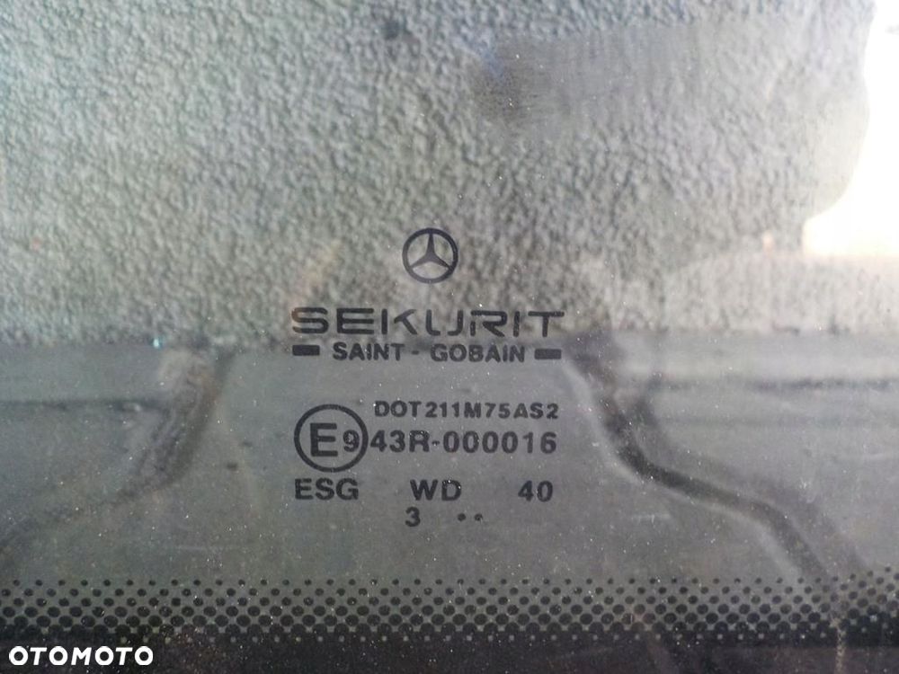 VITO 639 SZYBA BOCZNA ŚRODKOWA LEWA KAROSERYJNA - 3