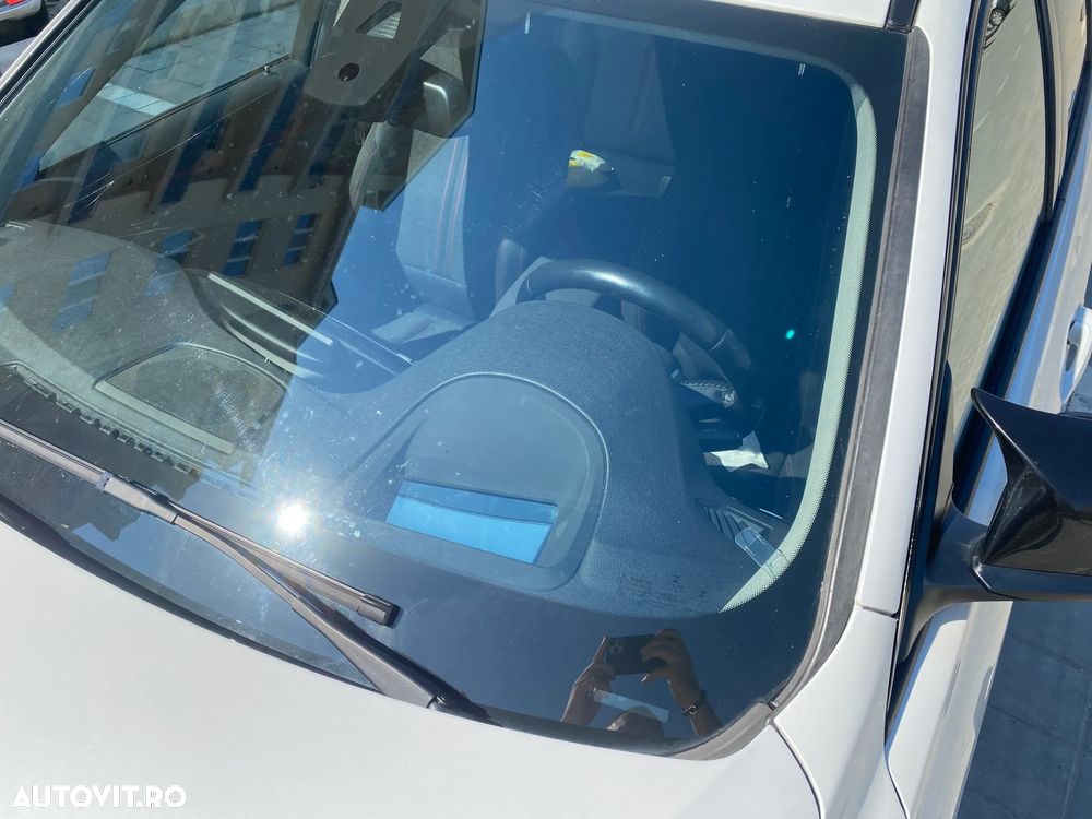 BMW Seria 3 320d Aut. Sport Line - 5