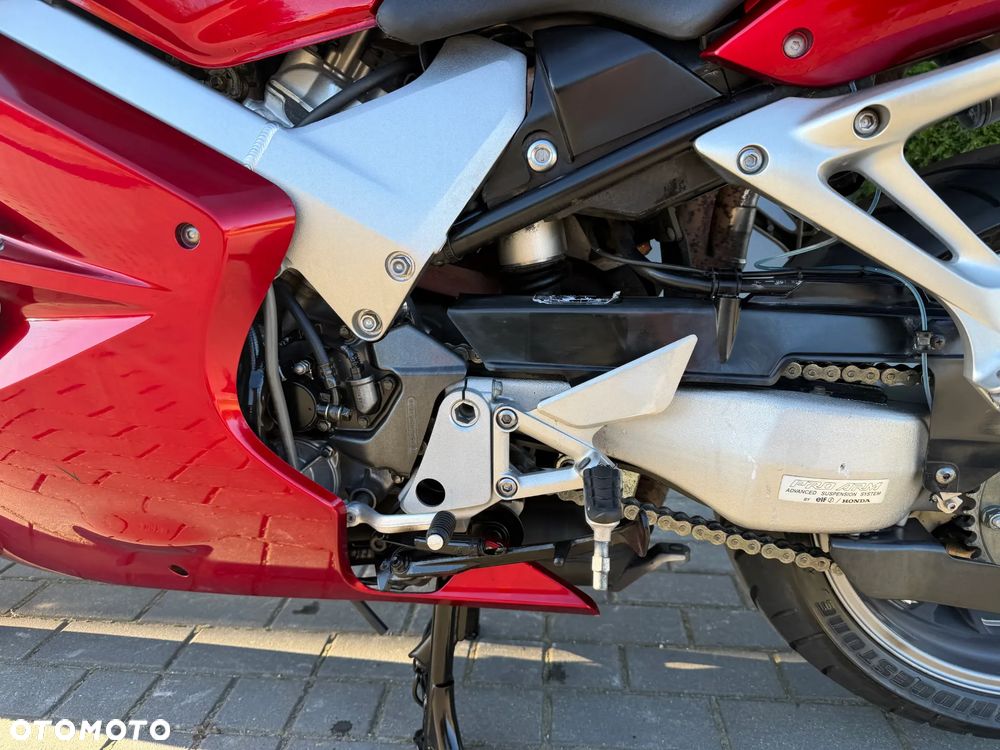 Honda VFR - 33