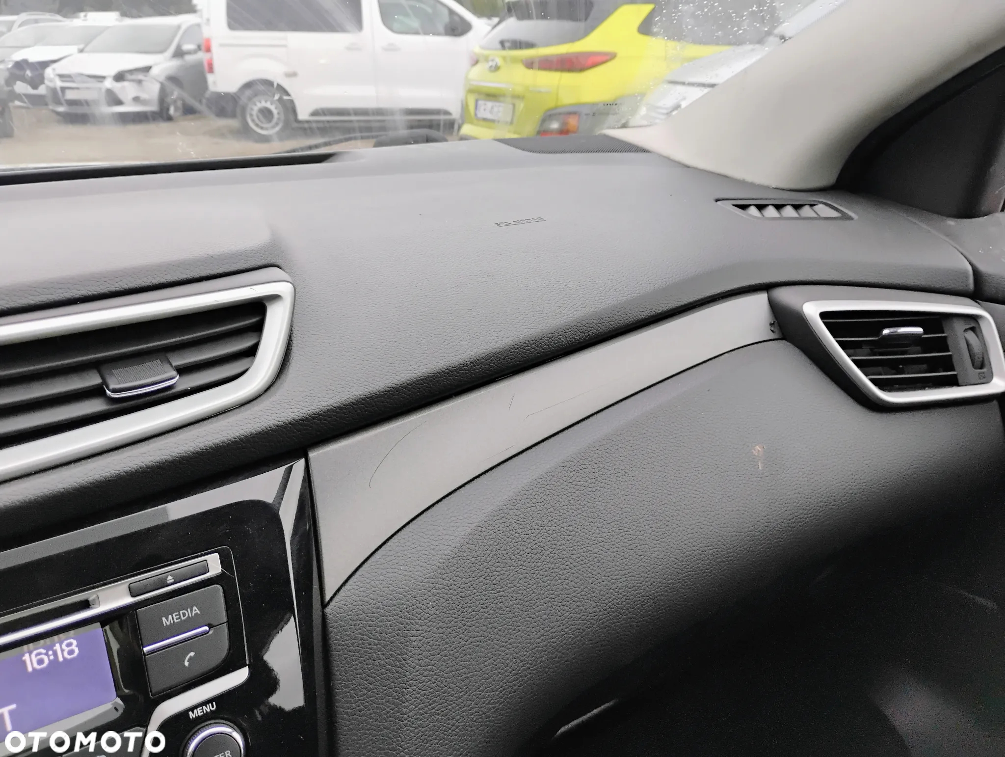 Nissan Qashqai 1.2 DIG-T Acenta EU6 - 18
