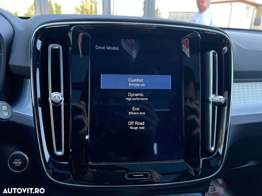 Volvo XC 40 - 20