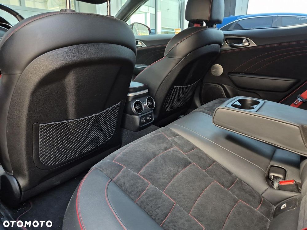 Kia Stinger 3.3 T-GDI V6 GT Prestige Line AWD - 27