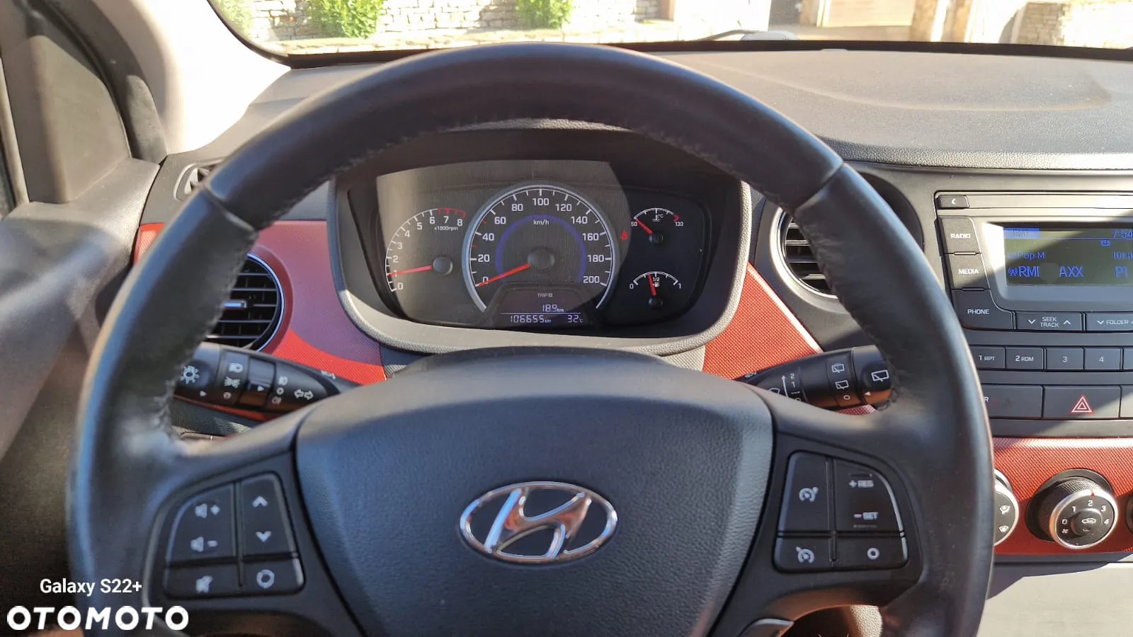 Hyundai i10 1.2 Premium - 12