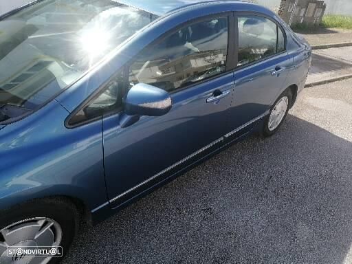 Honda Civic ver-1-3-dsi-i--vtec-hybrid-elegance - 4