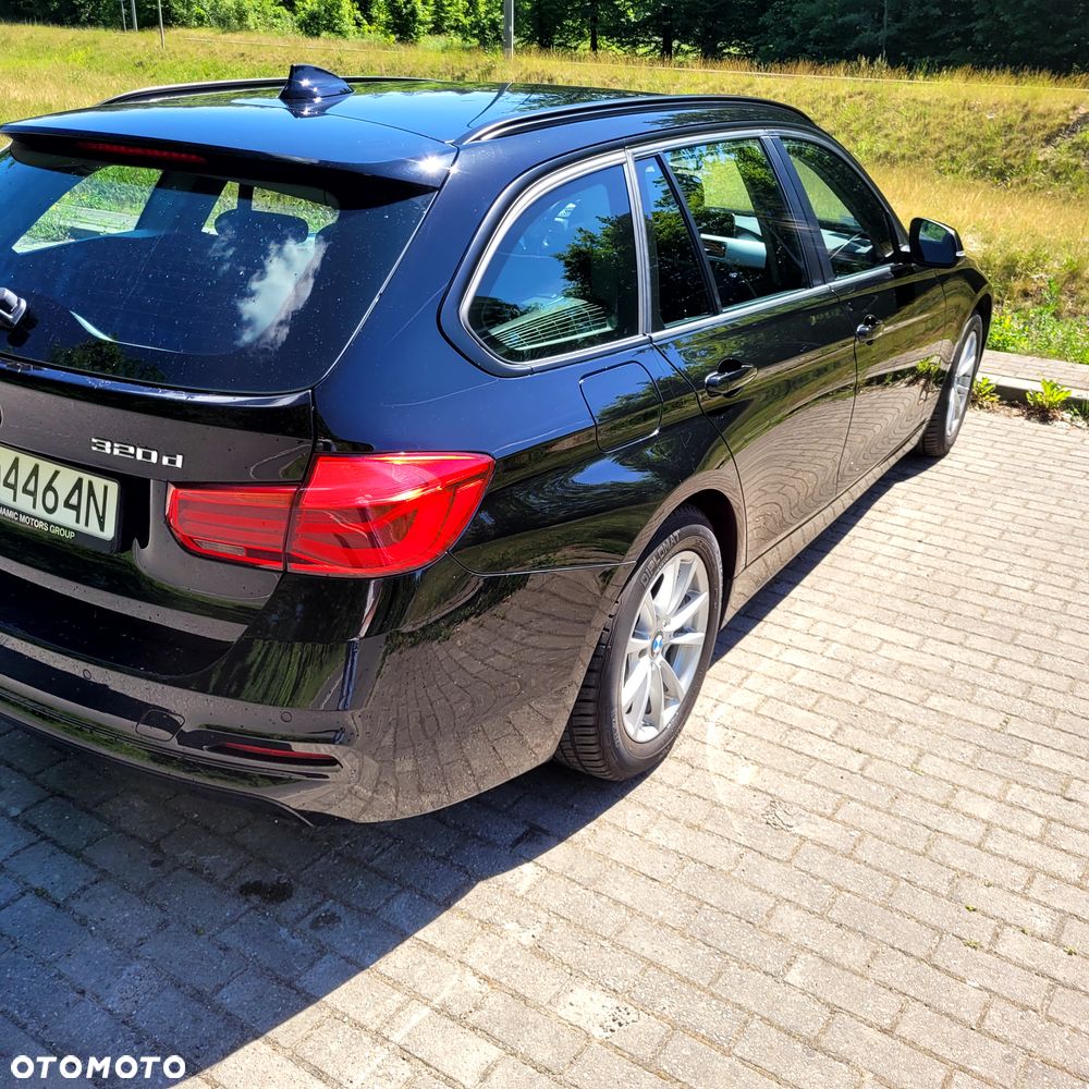 BMW Seria 3 320d - 14